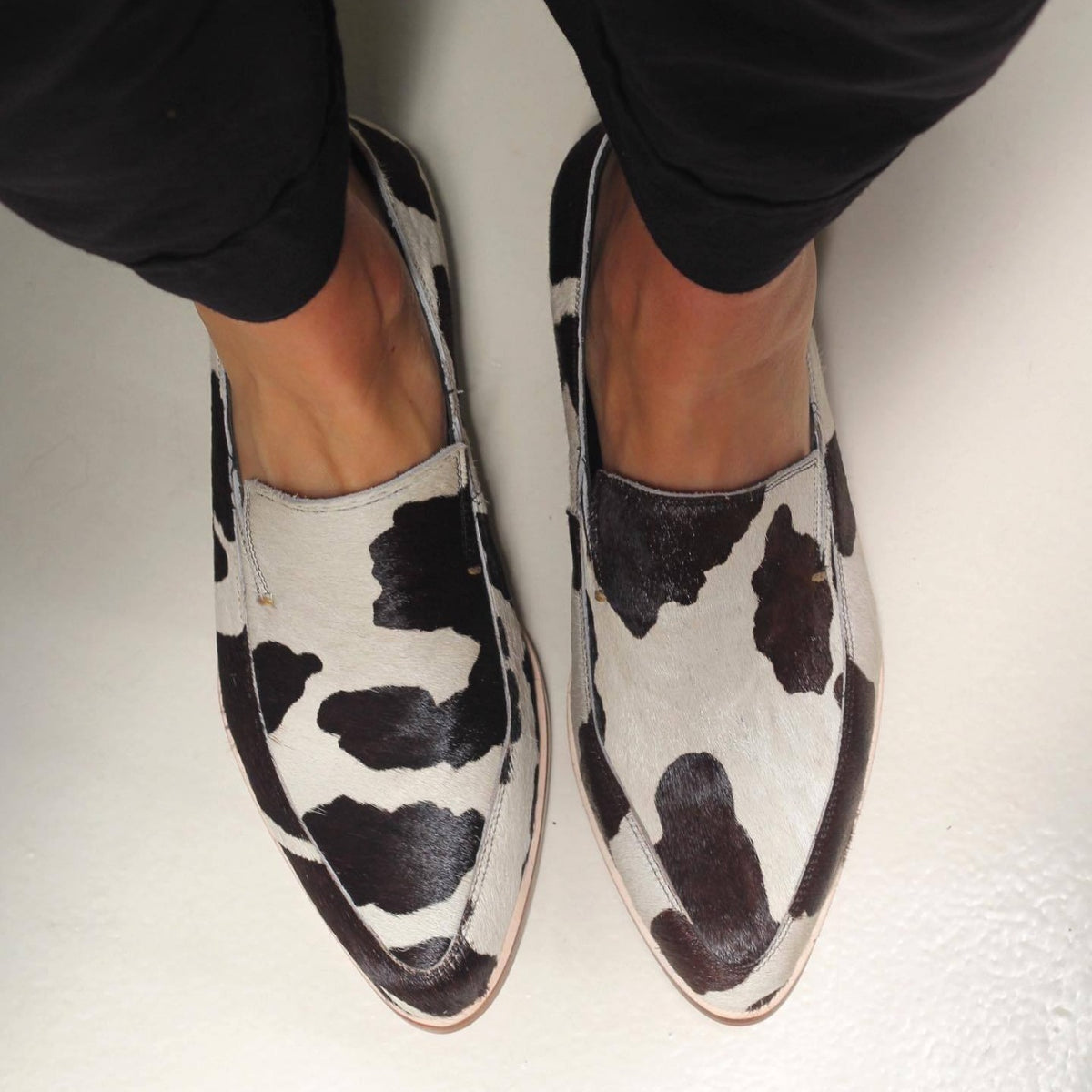Mocasín Estampado Vaca – foto 1