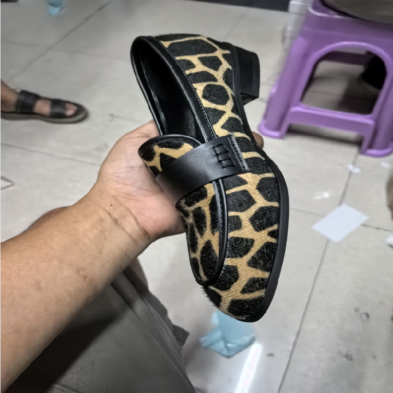 Mocasín Estampado Jirafa – foto 3