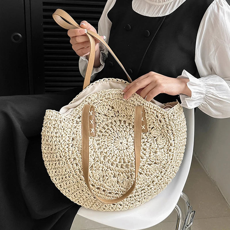 Bolso Redondo de Paja
