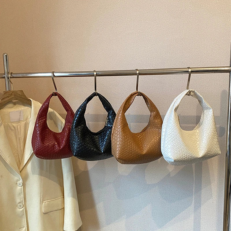 Bolso Hobo Trenzado