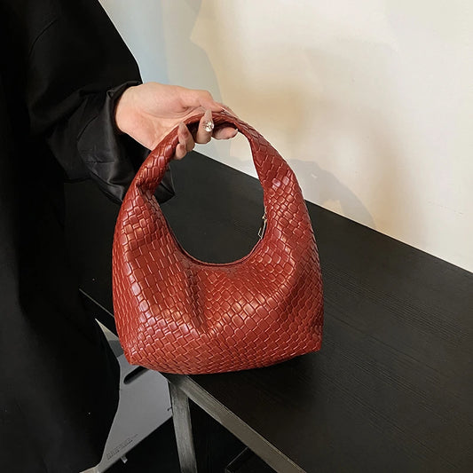 Bolso Hobo Trenzado