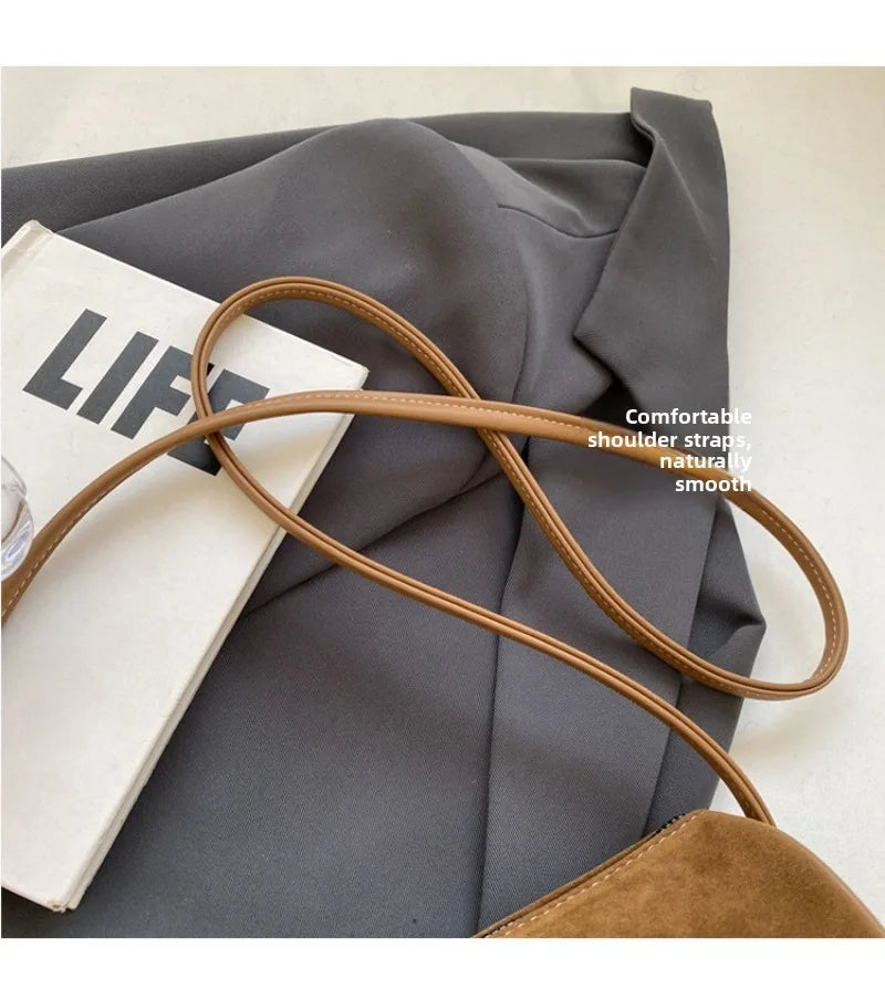 Mini Bolso de Mano Retro
