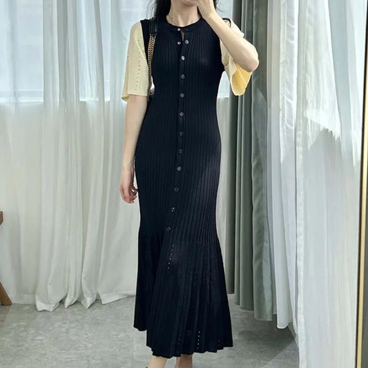 Vestido de Punto Sirena con Botones