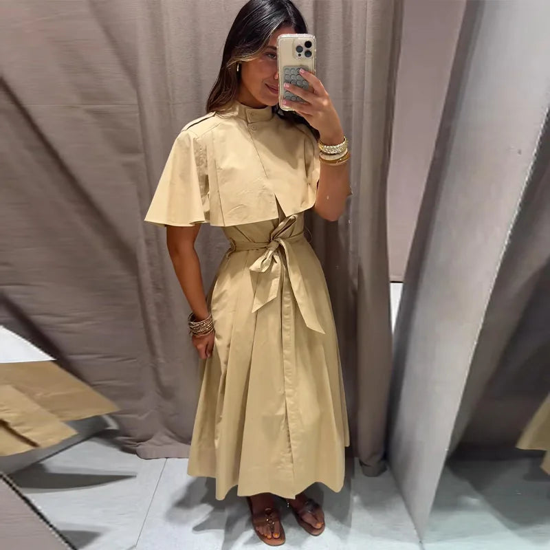 Vestido Camisero con Capa