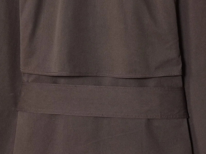 Gabardina Corta Cruzada Estilo Británico