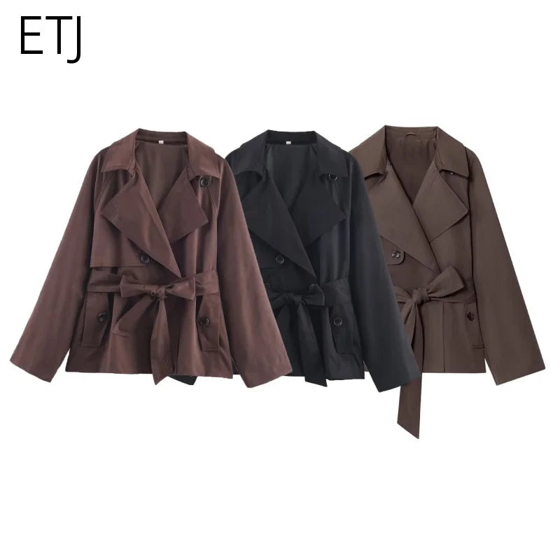 Gabardina Corta Cruzada Estilo Británico