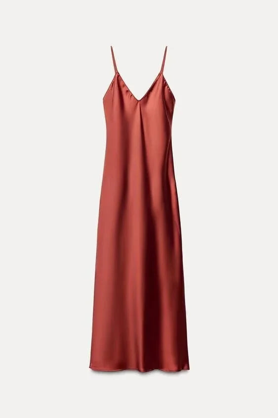 Vestido Slip Satinado Midi