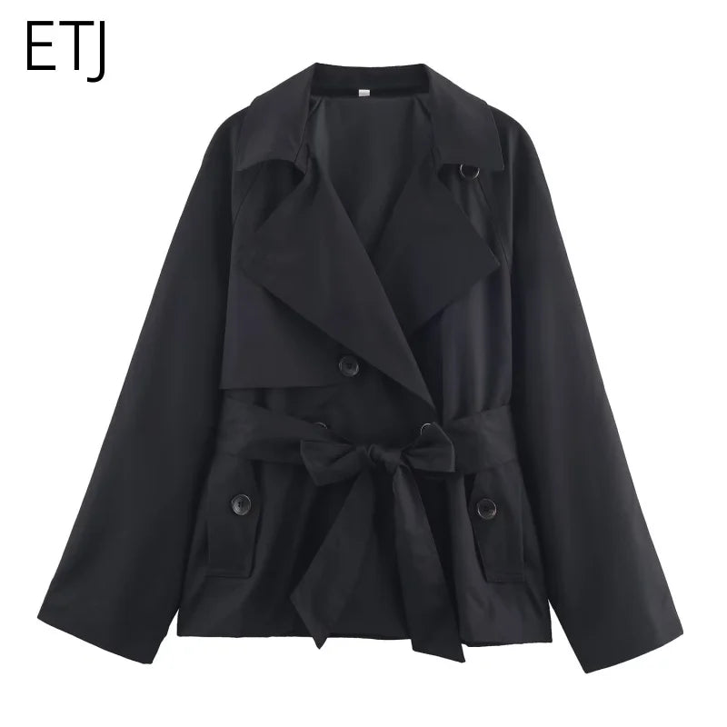 Gabardina Corta Cruzada Estilo Británico