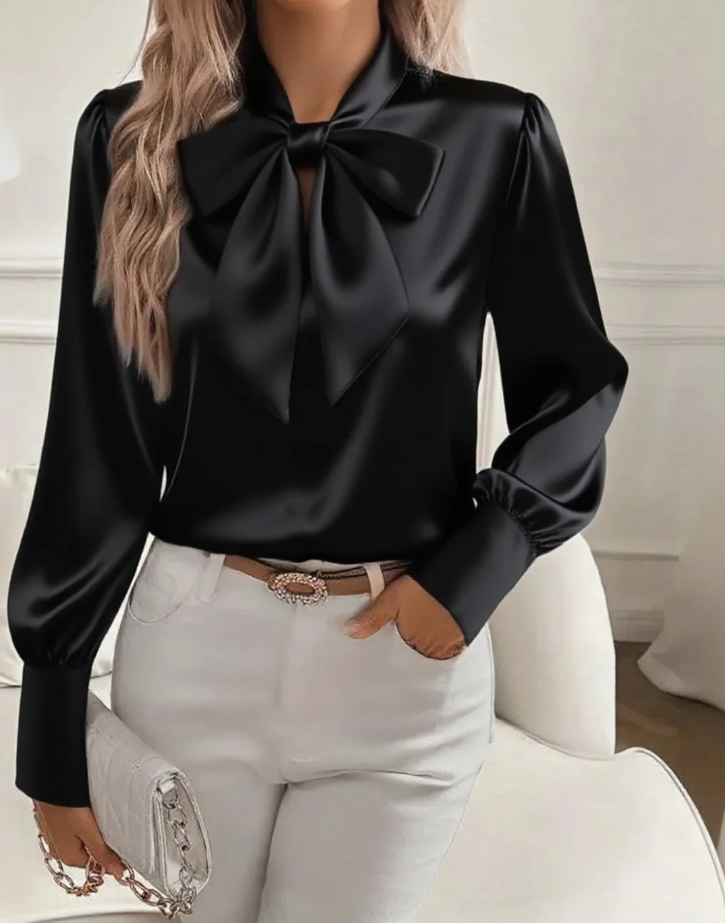 Blusa Satinada con Lazo