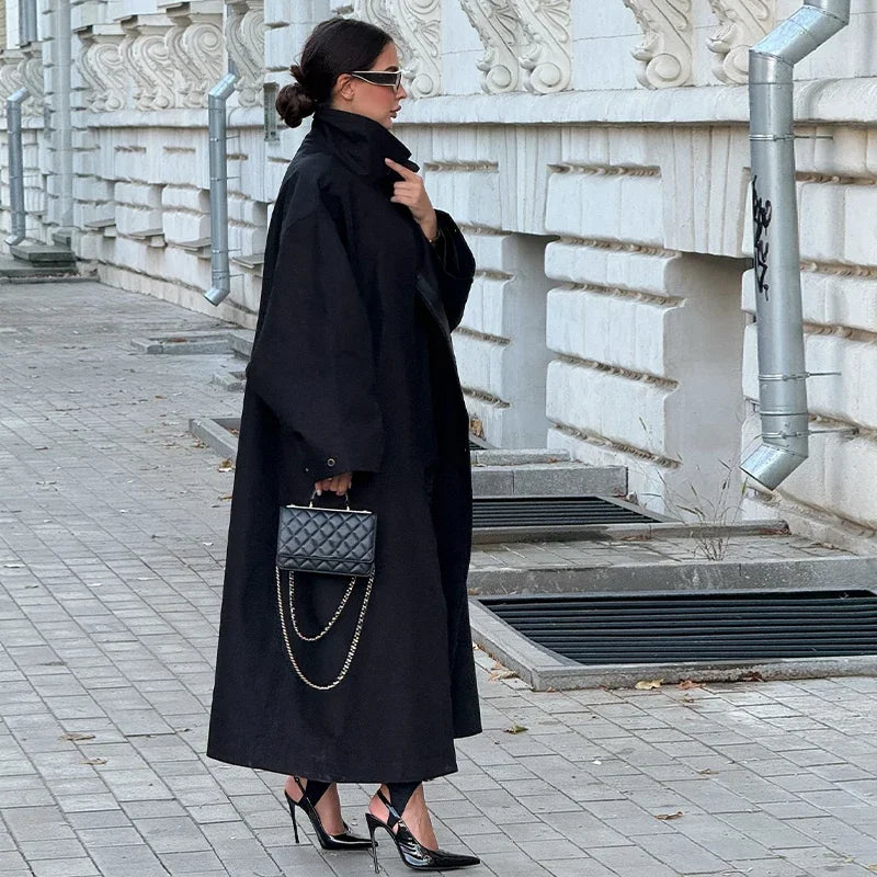 Gabardina Larga de Cuello Alto