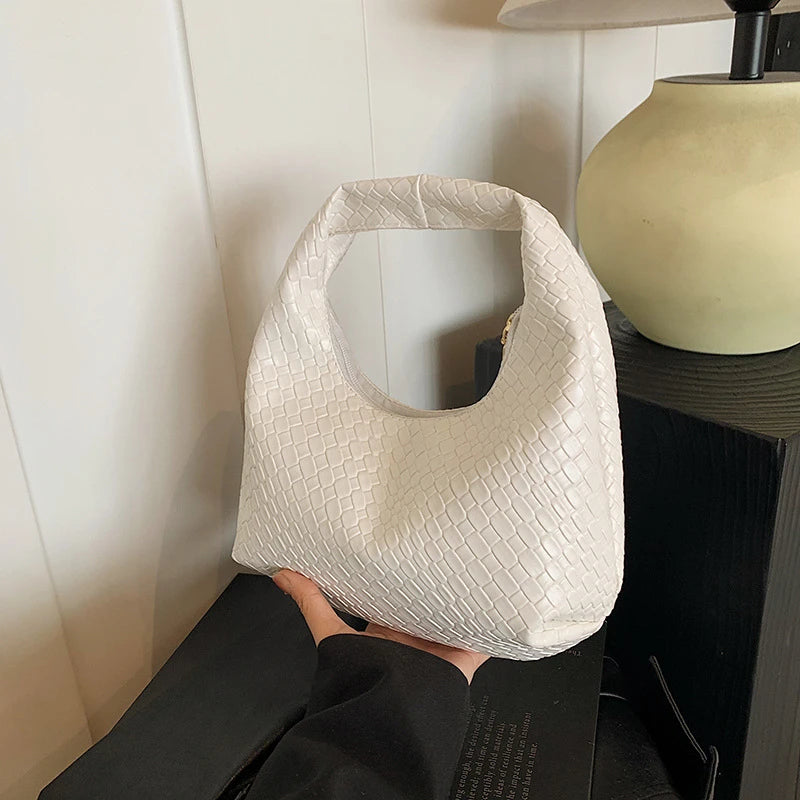 Bolso Hobo Trenzado