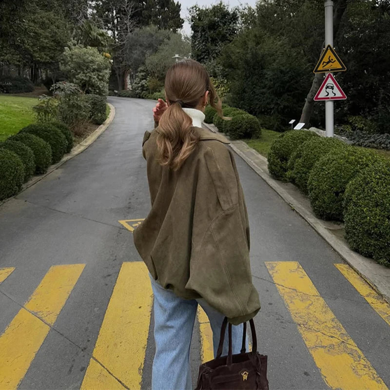 Gabardina Larga de Cuello Alto