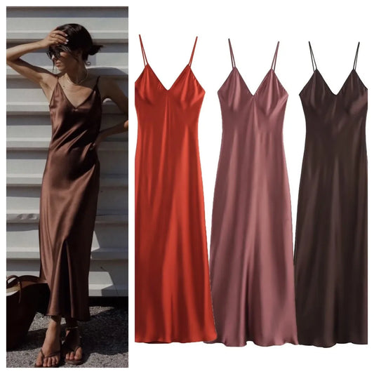 Vestido Slip Satinado Midi