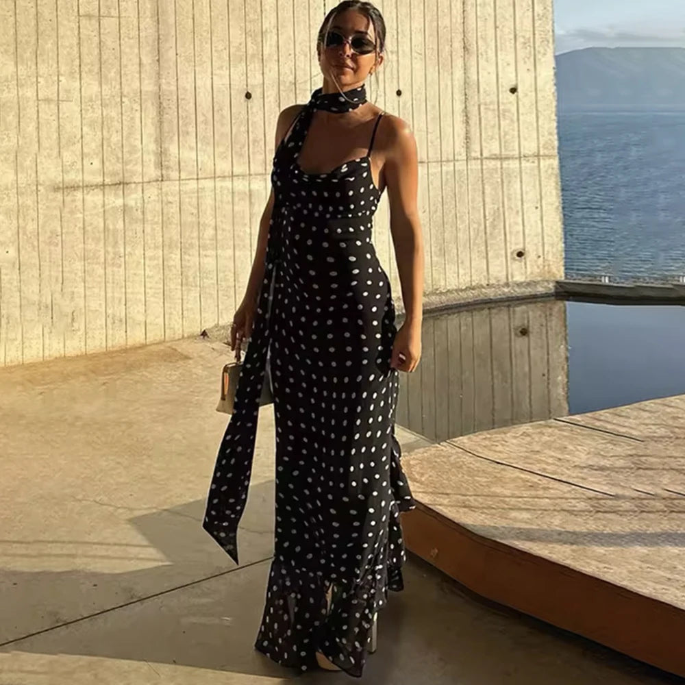Vestido Largo de Lunares con Pañuelo