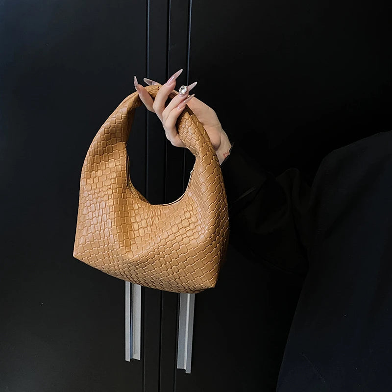 Bolso Hobo Trenzado