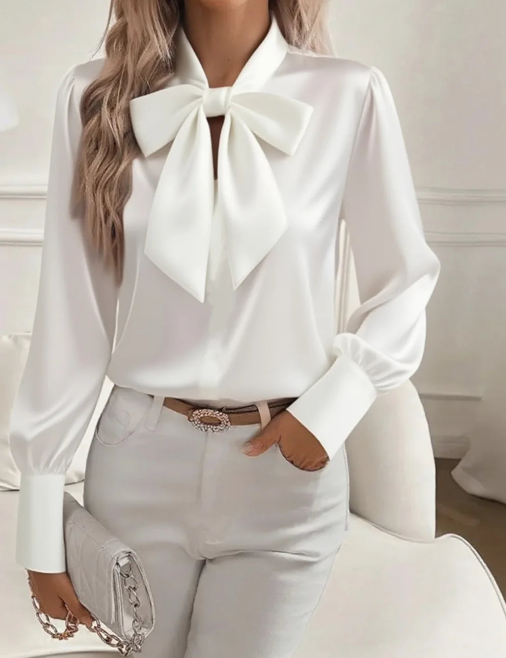 Blusa Satinada con Lazo