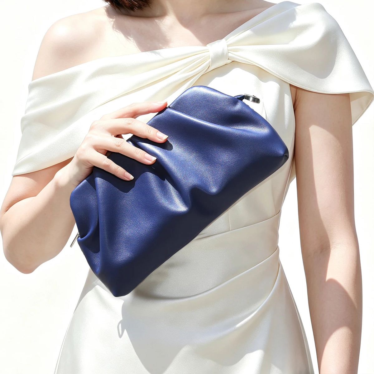Clutch Fruncido con Cadena