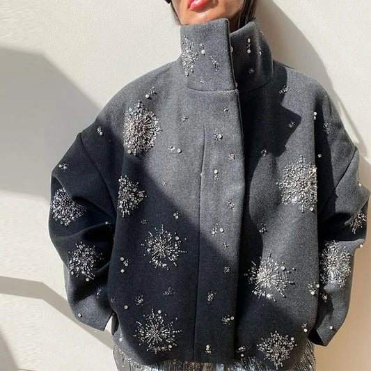 Chaqueta de Paño con Bordado de Pedrería