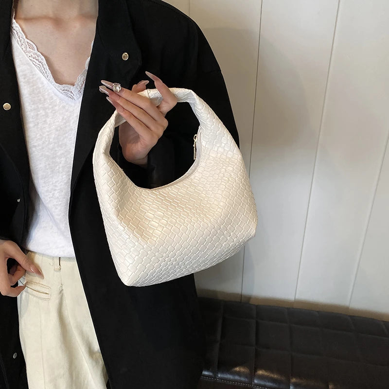 Bolso Hobo Trenzado