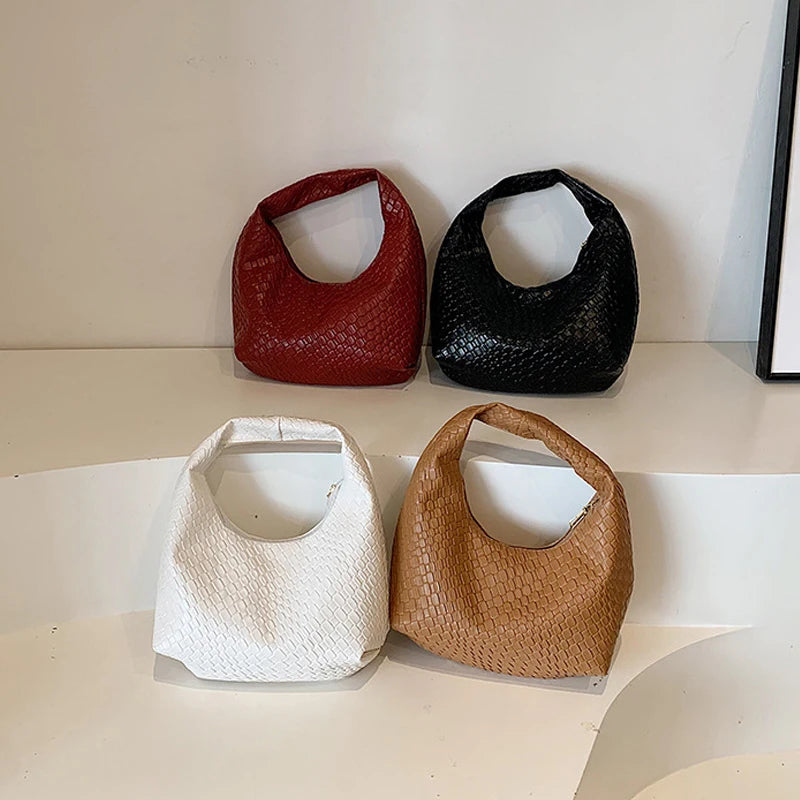 Bolso Hobo Trenzado