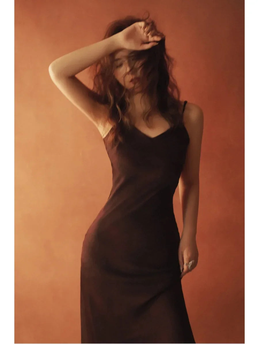 Vestido Slip Satinado Midi