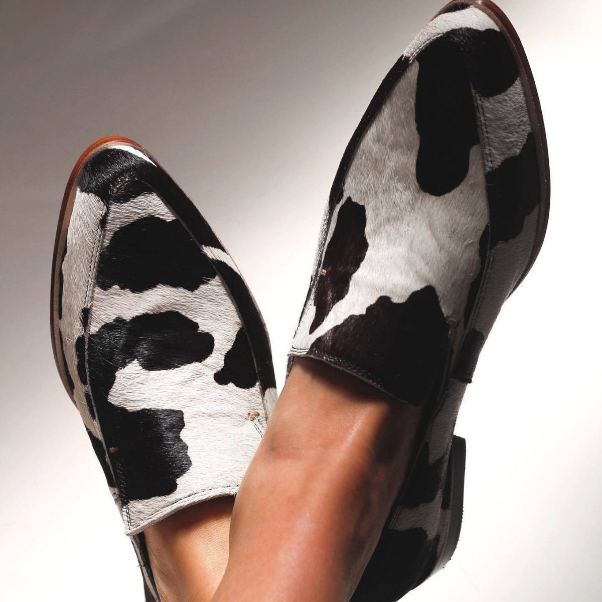 Mocasín Estampado Vaca – foto 2